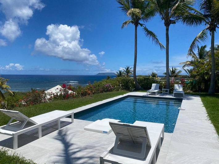 Location de vacances pour 6 personnes, avec vue ainsi que piscine et jardin dans Anse Tarare - 2