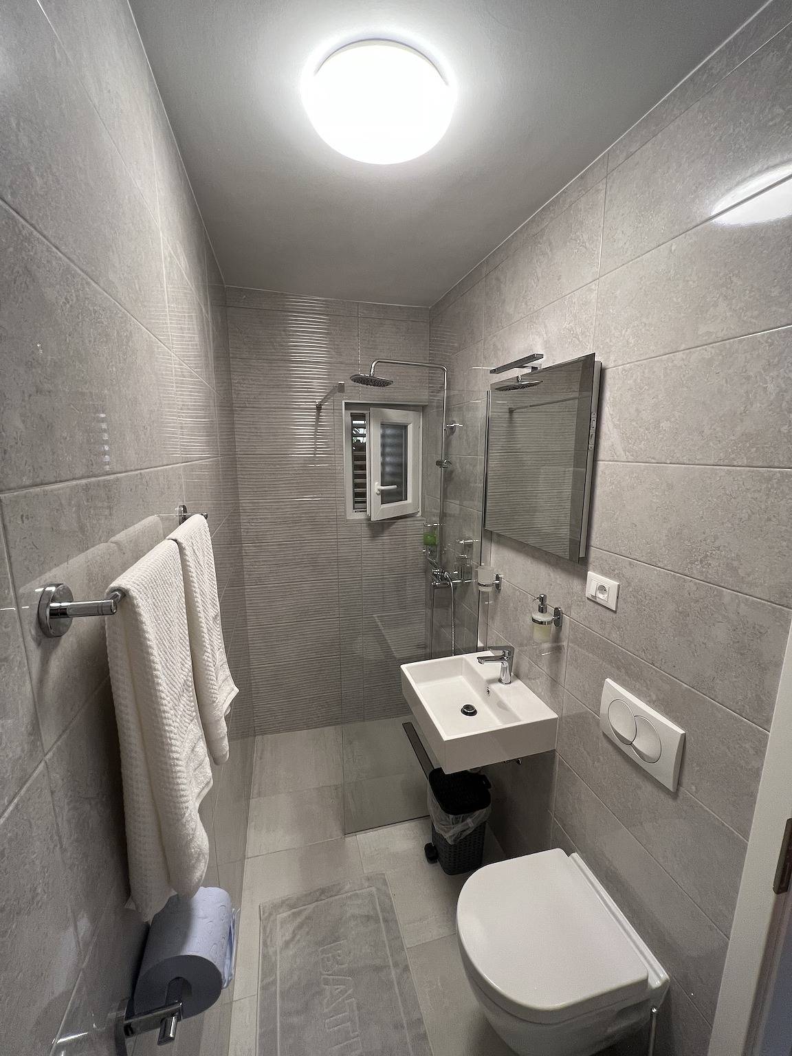 Rooms Edna - Economy Double Room in Dubrovnik, Grad Dubrovnik