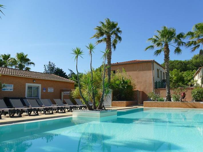 Casa rodante para 2 personas, con piscina para niños y jardín - 1