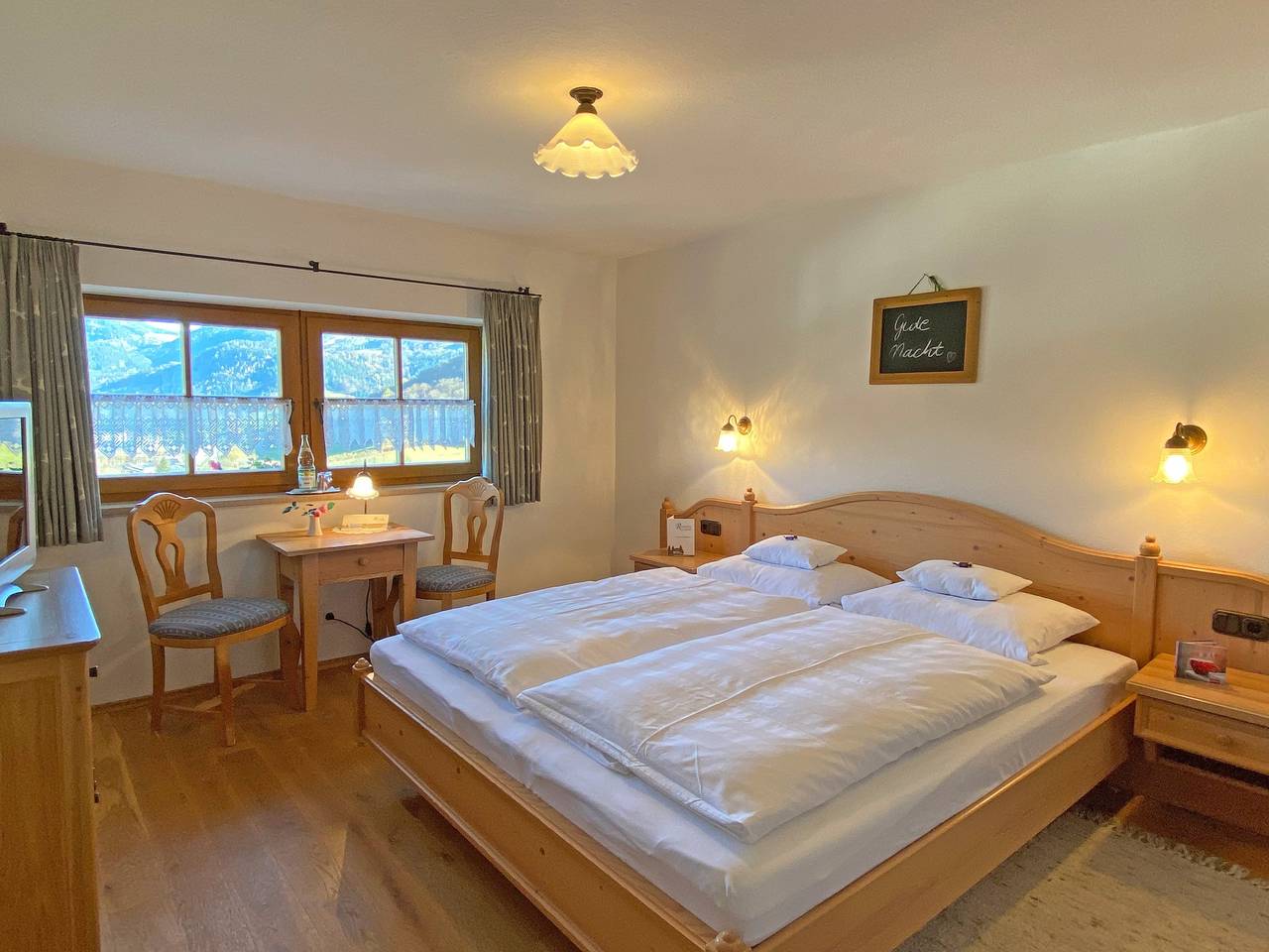 Rostalm - Doppelzimmer mit Dusche und Wc, ohne Verpflegung in Berchtesgaden, Berchtesgadener Alpen