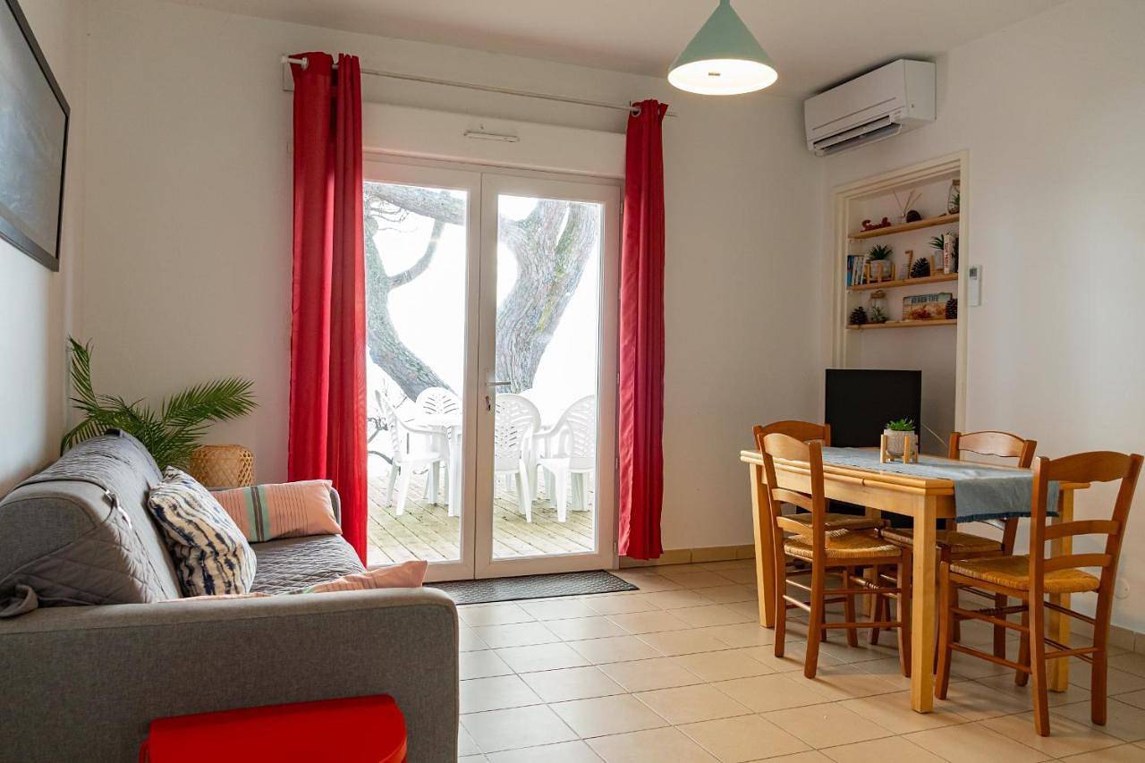 Appartement B4 les pieds dans l'eau in Andernos-les-Bains, Région d'Arcachon