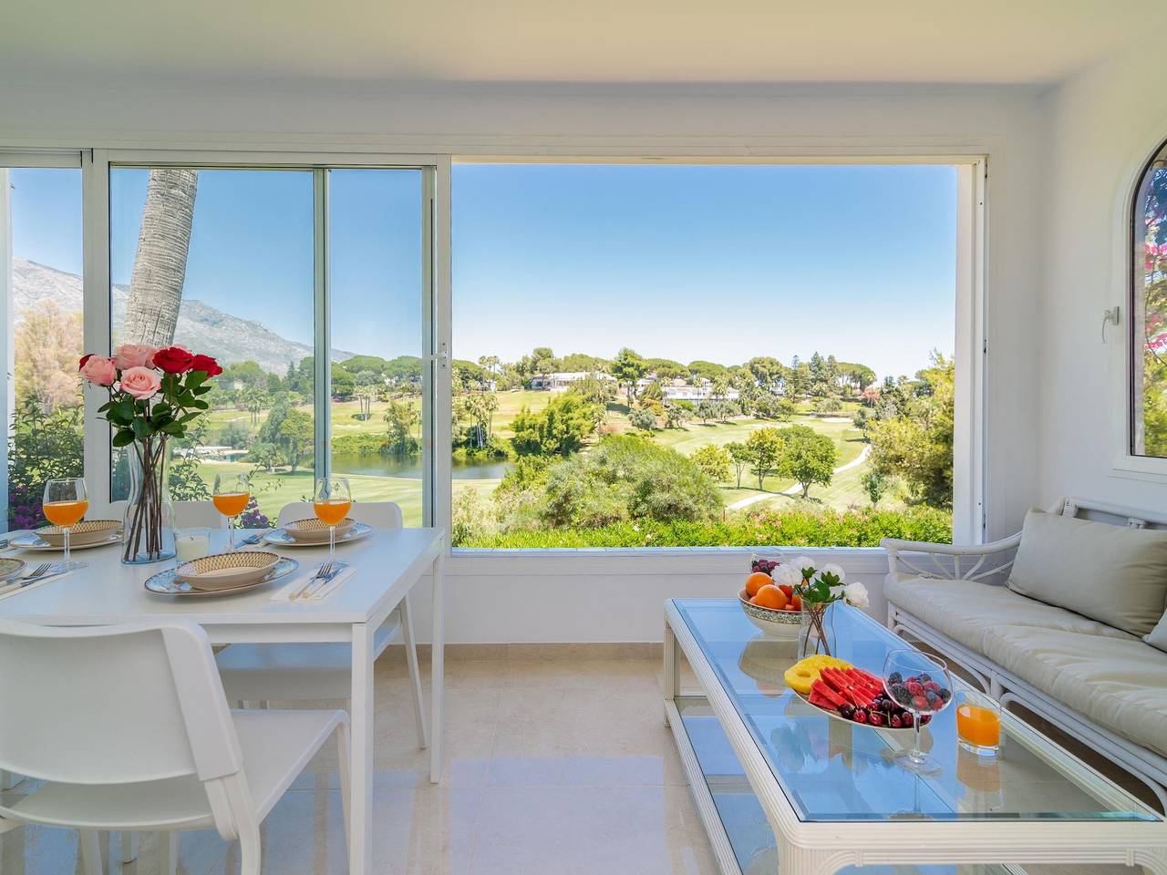 Entire holiday apartment, Duplex in Nueva Andalucia, Golfers Paradise in Nueva Andalucia Golf Valley, Marbella