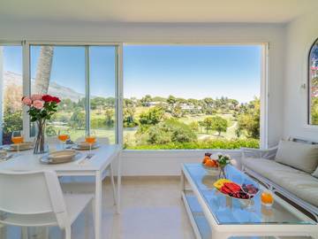 Loft voor 4 Personen in Nueva Andalucía, Marbella, Afbeelding 2
