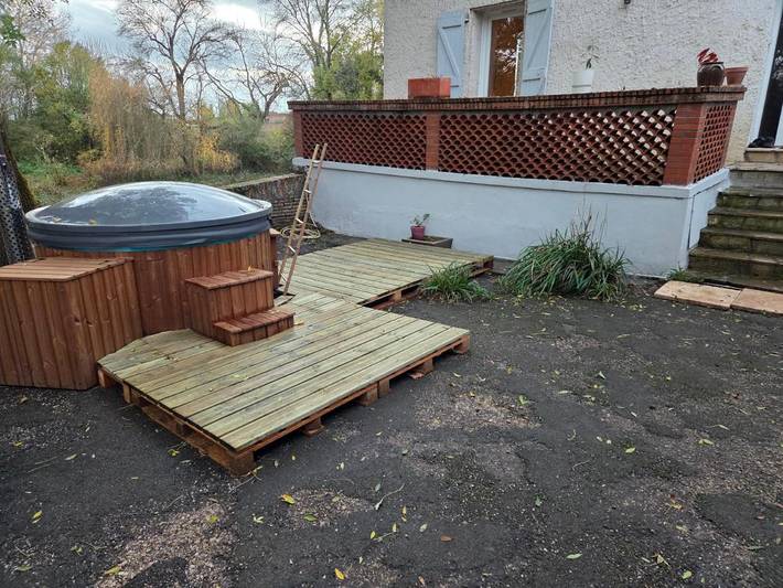 Location de vacances pour 5 personnes, avec jardin et jacuzzi, adapté aux familles à Castelnau-Montratier - 2