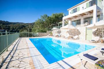 Διαμερίσματα Διακοπών για 8 Άτομα σε Παραλία Κερασιά, Κέρκυρα, Φωτογραφία 2