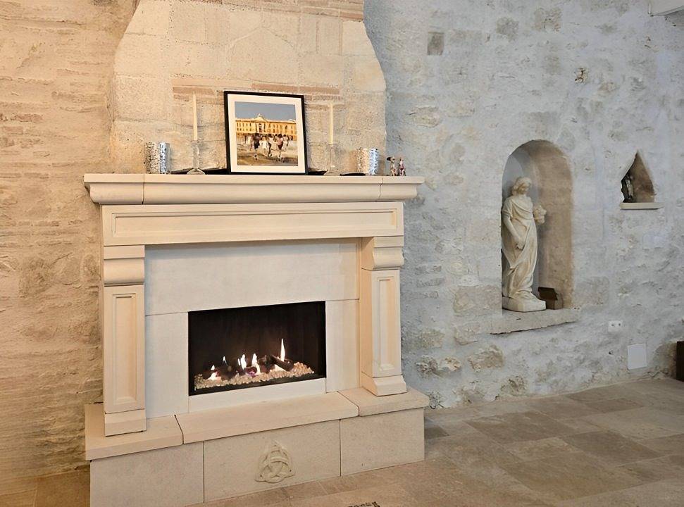 Maison de village avec une grande terrasse à l'étage in Lauzerte, Tarn-et-Garonne