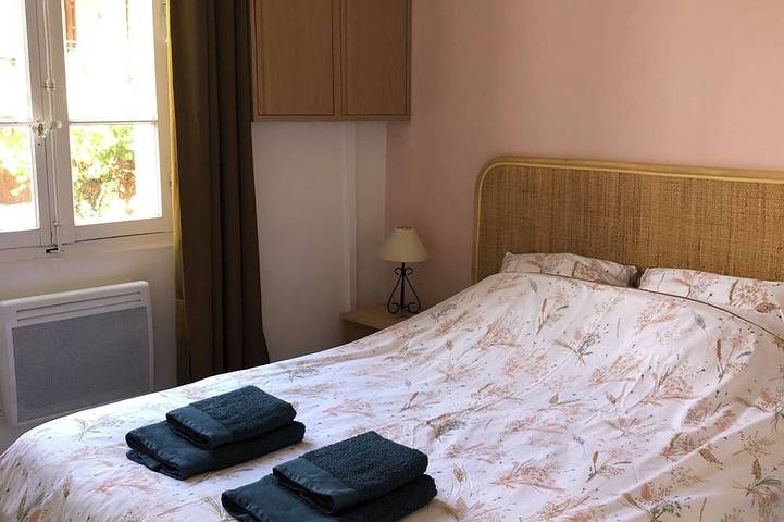 Gîte pour 4 personnes, avec jardin dans Port de Sanary sur Mer - 3