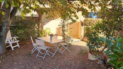 Gîte for 4 People in Gréoux-les-Bains, Verdon Regional Natural Park, Photo 1