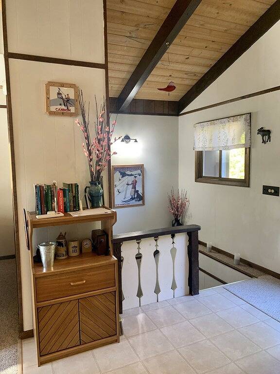 Mountain Chalet -Storyland & Outdoor fun awaits! Hiking, golf, shopping, dining! in Bartlett, White Mountain National Forest