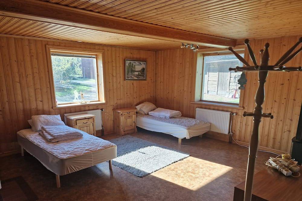 Forget everyday worries in this peaceful accommodation in a rural location: Timmerhuset. in Borlänge, Dalarna