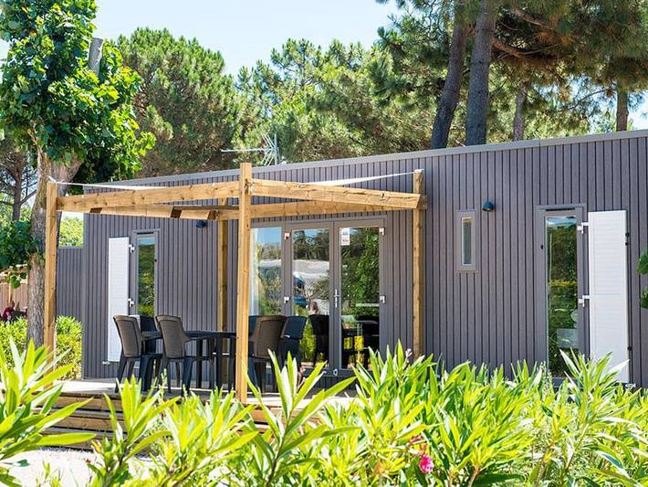 Camping Domaine Les Mûriers - Mobilheim 4 personen - Vip-Cottage 2 Zimmer in Plages des Cabanes de Fleury, Vendres