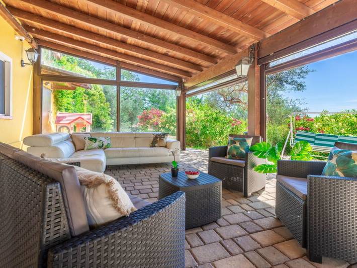 Location de vacances pour 9 personnes, avec Jardin à Cartoceto