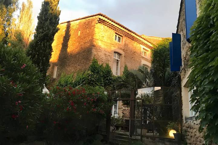 Casa de vacaciones para 15 personas, con jardín y terraza, Se admiten mascotas - 1