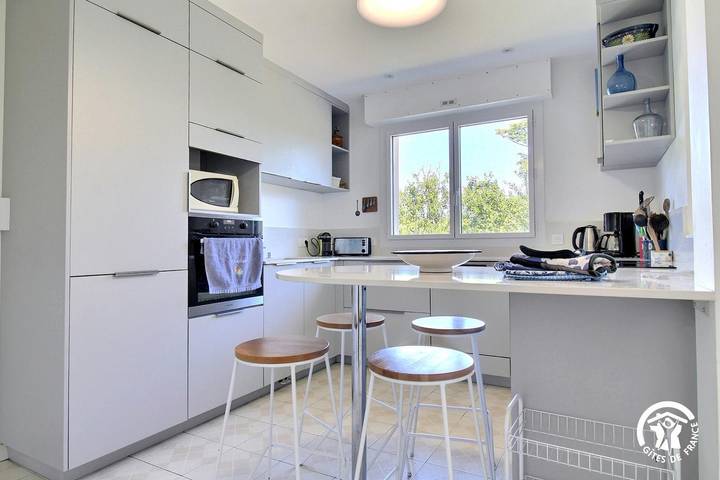 Gîte pour 12 personnes, avec sauna et jacuzzi ainsi que jardin et terrasse à Saint-Pierre-Quiberon - 2