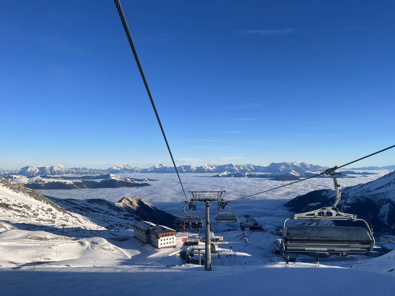 Apartamento entero, Penthouse in the heart of Kaprun & stunning views in Kaprun, Distrito de Zell am See