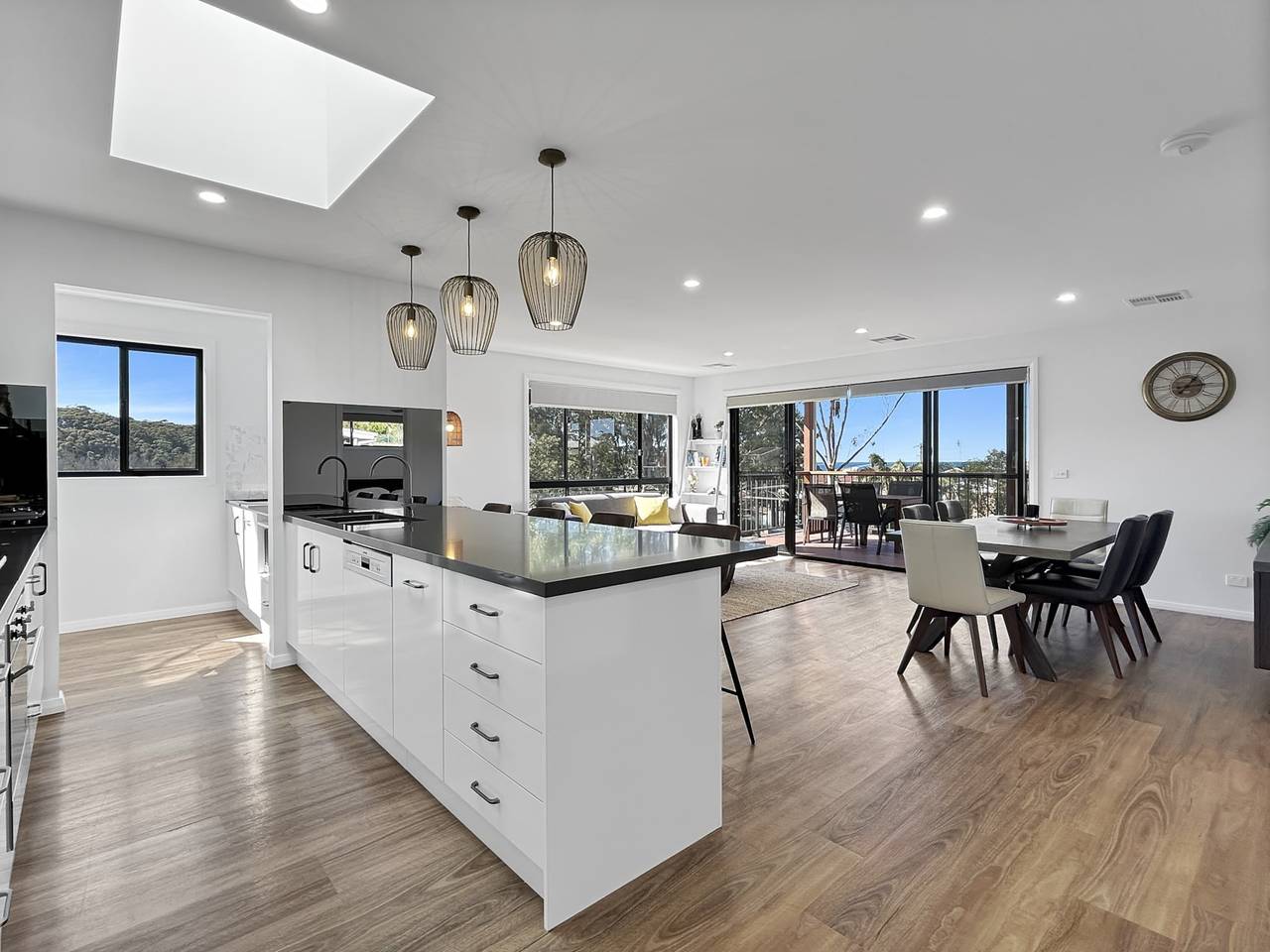 Holiday Rental for 8 People in Malua Bay, New South Wales