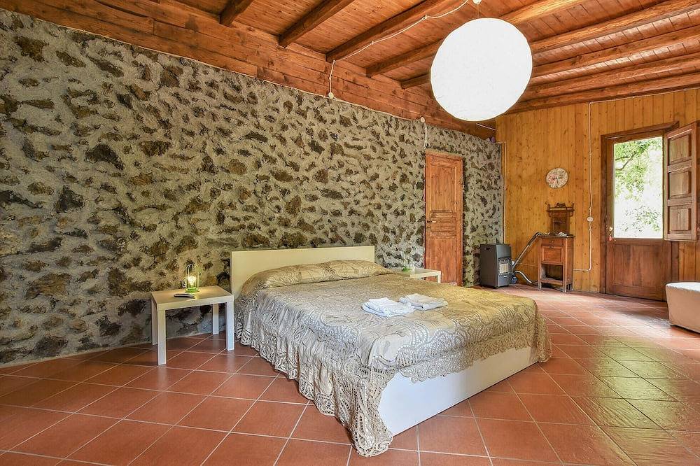 Prachtig huis in Santa Venerina met. in Santa Venerina, Etna