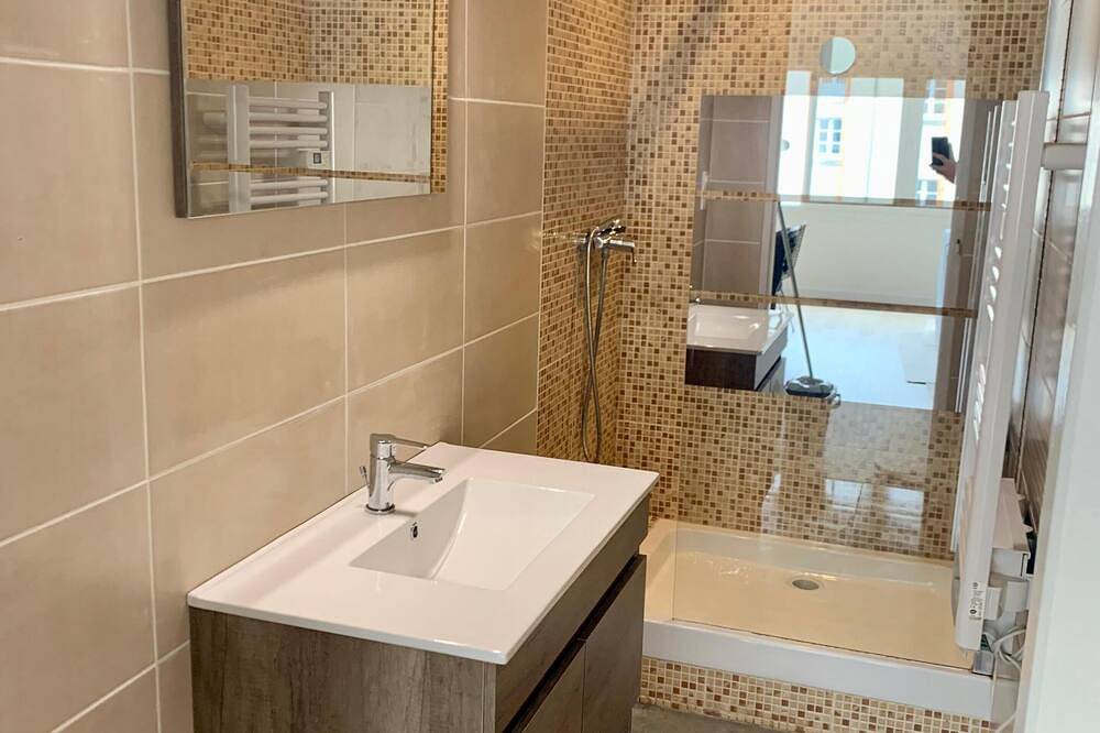 Appartement entier, L'Emilio - hypercentre | lumineux | vue Loire in Blois, Région de Blois