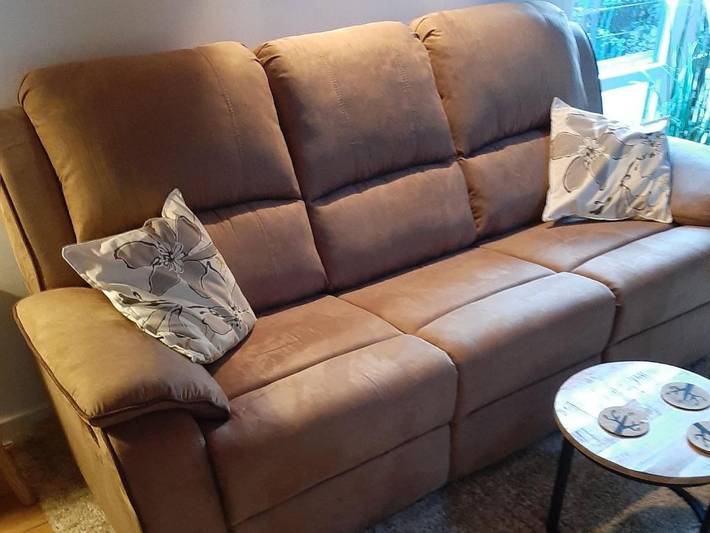 Location de vacances pour 2 personnes, avec terrasse et jardin dans Septon - 3