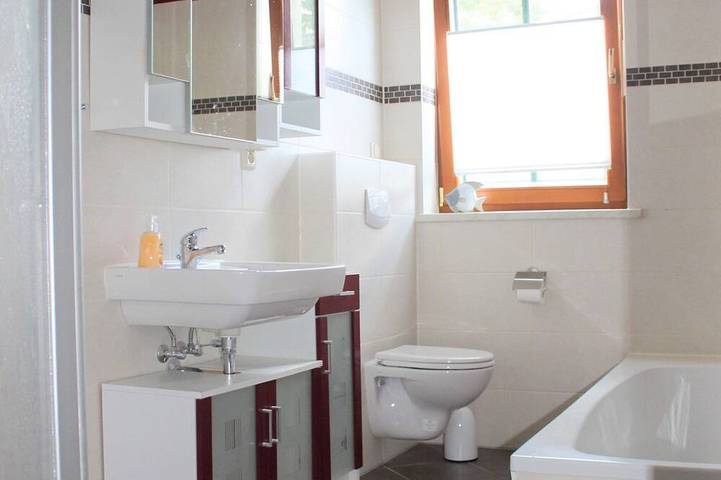 Villa für 5 Personen, mit Terrasse und Garten, mit Haustier in Zempin - 4