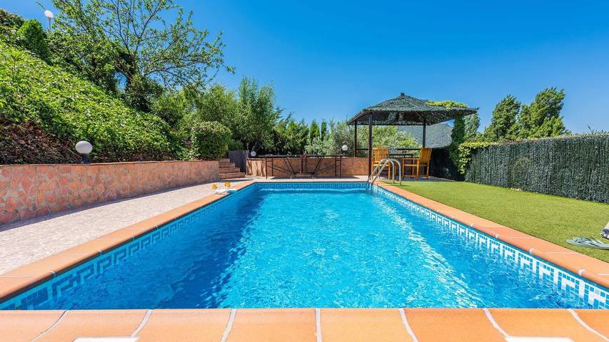 Casa rural para 3 personas, con balcón/terraza y piscina en El Gastor - 4