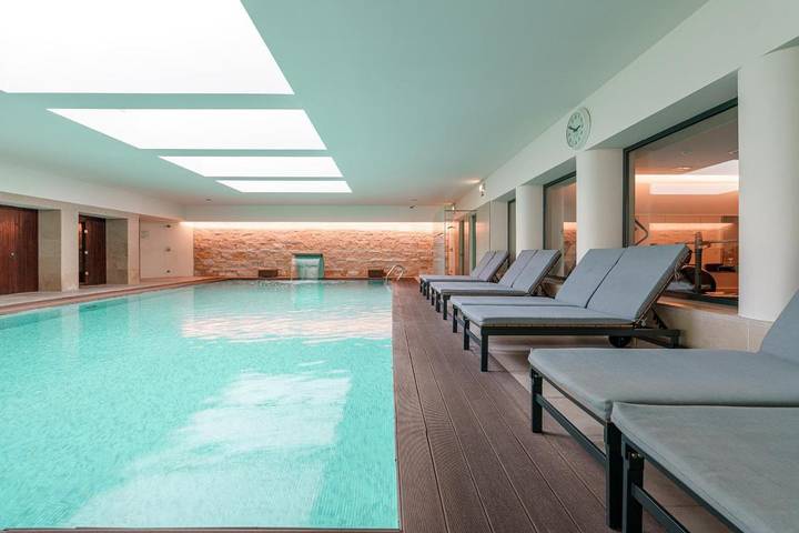 Hotel para 2 pessoas, com Jacuzzi e Jardim e ainda Piscina and Sauna em Fátima