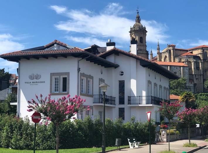 Hôtel pour 4 personnes, avec terrasse et vue