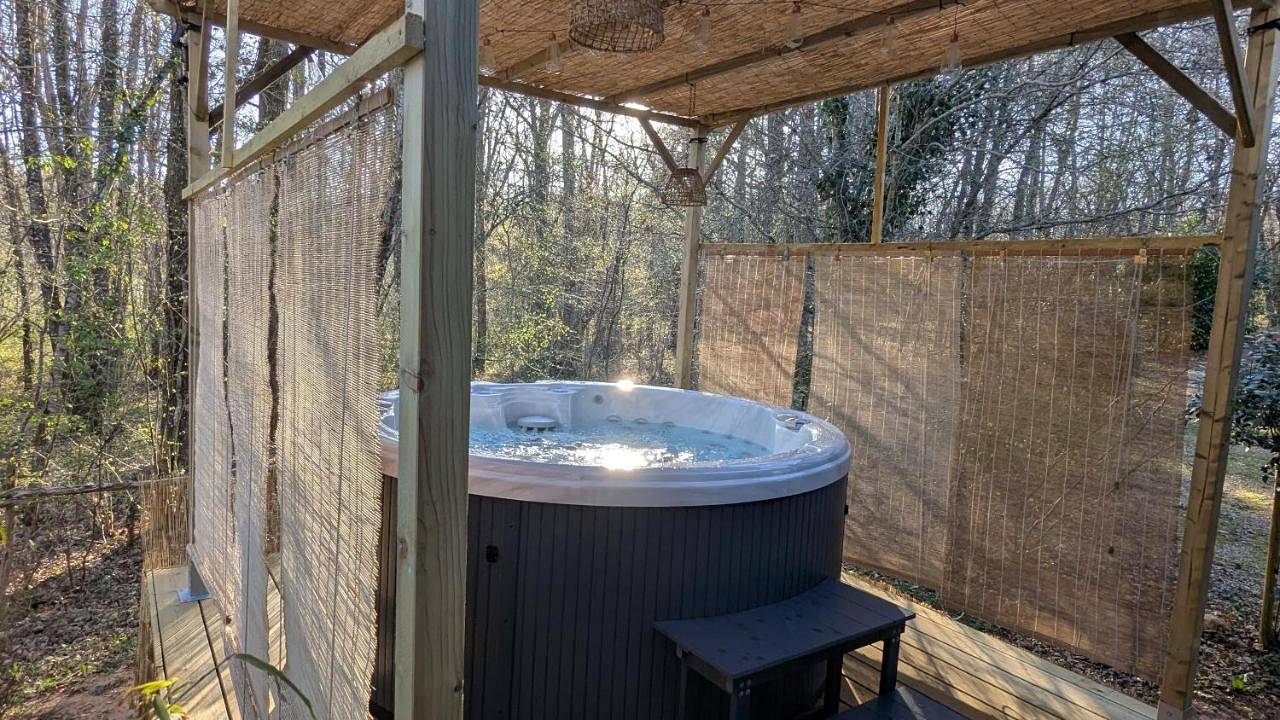 Two-Bedroom Chalet in Biron, Périgord Pourpre