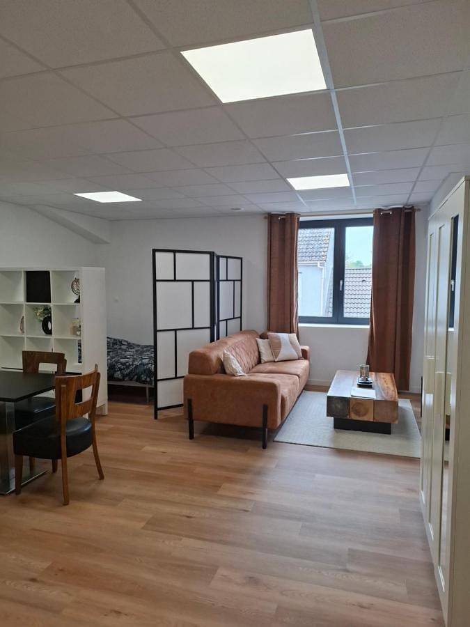 Gîte pour 3 personnes à Val-de-Reuil - 4