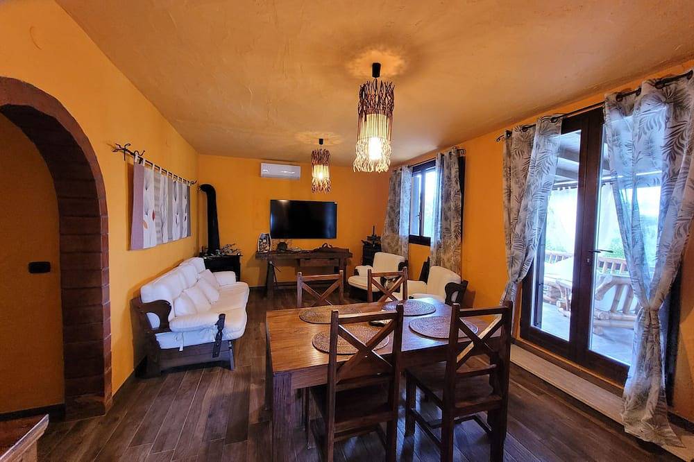 Ganze Wohnung, The Refuge of Peace Sant'Isidoro Ground Floor in Quartucciu, Cagliari Provinz