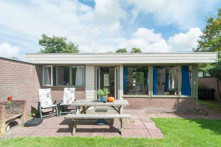 Location de vacances pour 4 personnes, avec terrasse et jardin dans Warmenhuizen - 3