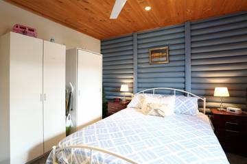 Log Cabin for 4 People in Tasmania, Australia, Photo 1