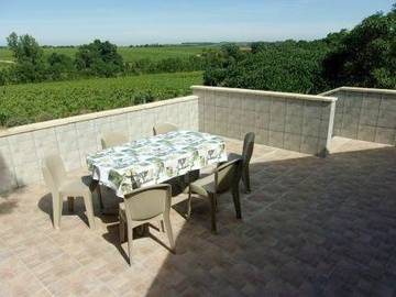 Gîte pour 5 personnes, avec vue et jardin, adapté aux familles à Saint-Aubin-de-Luigné