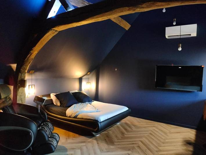 Gîte pour 2 personnes, avec piscine et jardin dans Maxilly-sur-Saône