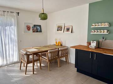Gîte pour 4 personnes, avec jacuzzi et terrasse, animaux acceptés à Causse-de-la-Selle