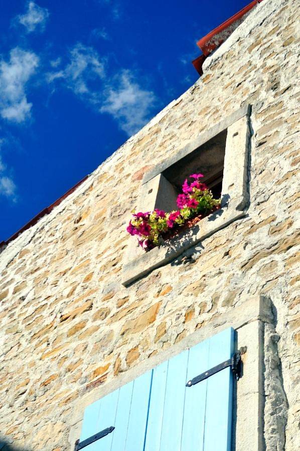 Ferienhaus für 6 Personen, mit Balkon und Terrasse sowie Garten und Ausblick in Motovun