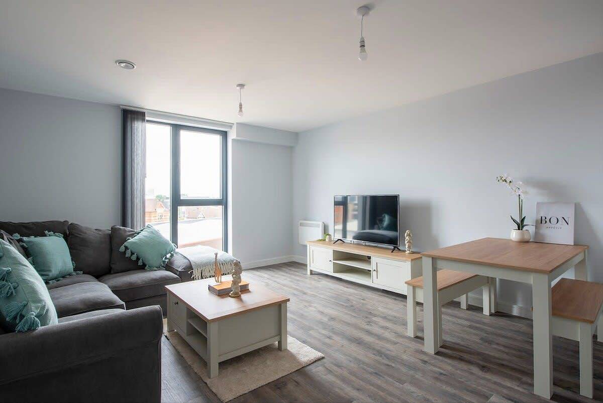 Appartamento intero, 1Br Apartment in Birmingham City with roof terrace in Birmingham, Birmingham e dintorni