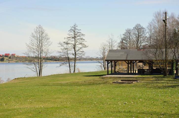 Ferienpark für 4 Personen, mit Terrasse und Sauna sowie Seeblick und Ausblick in Polen - 2