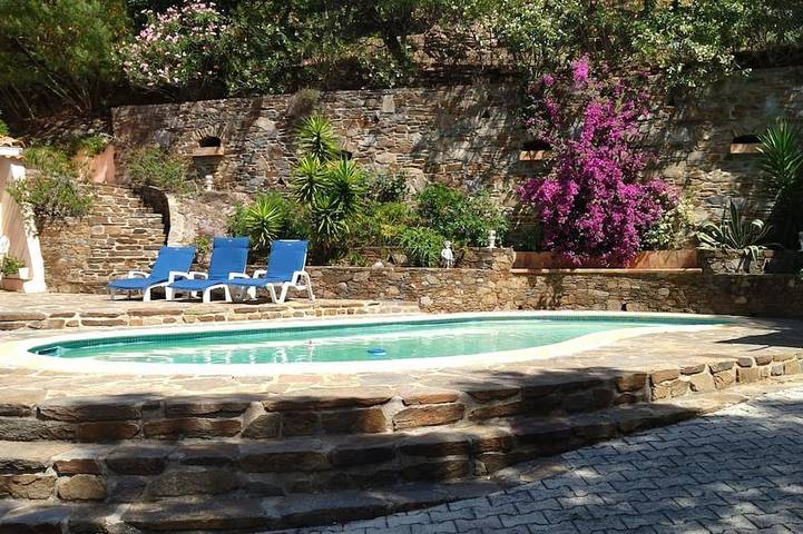 Villa pour 8 personnes, avec jardin et terrasse, animaux acceptés à Rayol-Canadel-sur-Mer