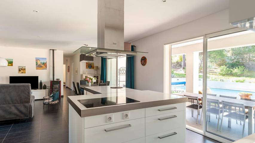 Location de vacances pour 8 personnes, avec jardin et piscine à Vidauban - 3