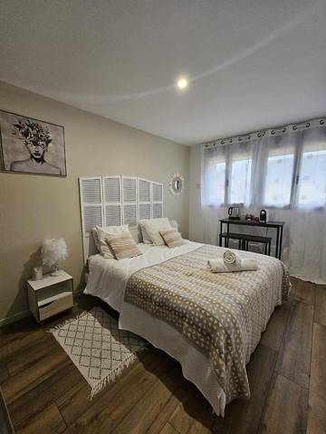 Gîte pour 2 personnes, avec terrasse à Sainte-Geneviève-des-Bois