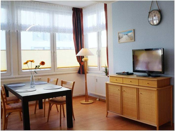 Ferienhaus für 2 Personen, mit Terrasse und Garten in Göhren - 3