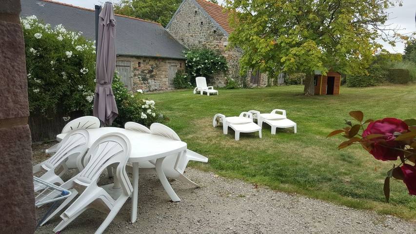 Gîte für 6 Personen, mit Terrasse und Garten in Erquy - 2