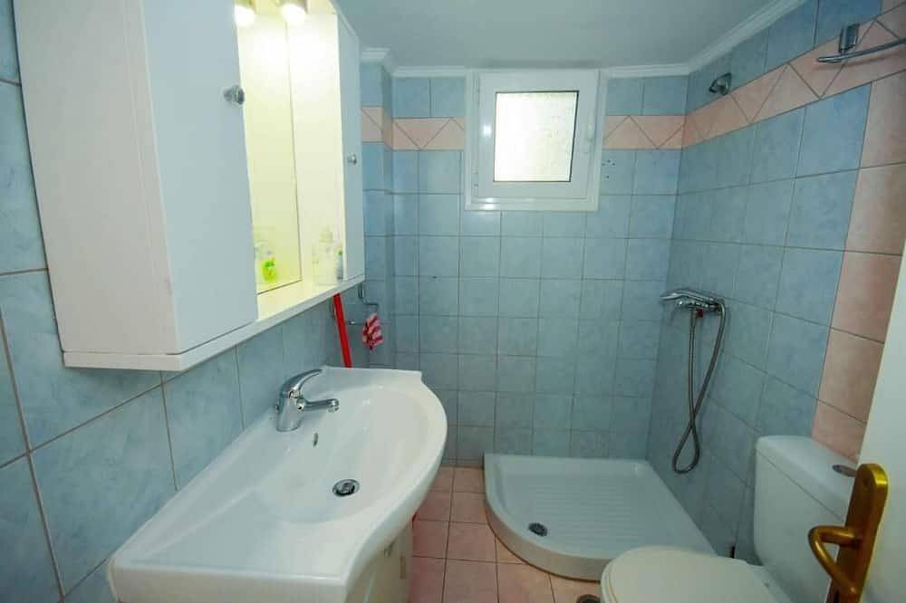 Ganze Wohnung, Eclectic Apartment with Stunning Seaview in Porto Rafti, Markopoulo-Mesogaia