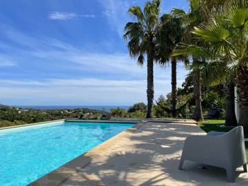 Finca für 10 Personen, mit Garten und Terrasse, mit Haustier in der Provence