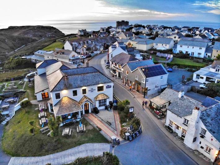 Holiday rental for 3 people, with view and garden in Tintagel