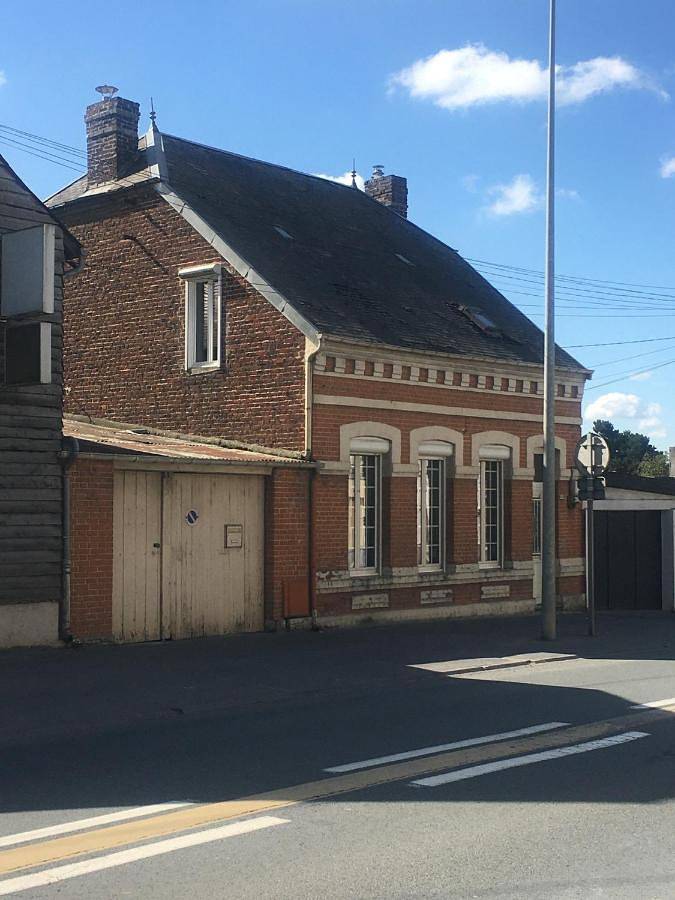 One-Bedroom House in Guise, Aisne