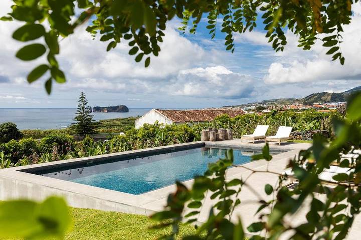 Casa rural para 4 personas, con Terraza y Jardín además de Piscina y Vistas en Villa Franca Do Campo - 2