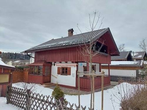 Ferienhaus für 6 Personen, mit Balkon und Terrasse sowie Garten und Ausblick in Bayern - 2