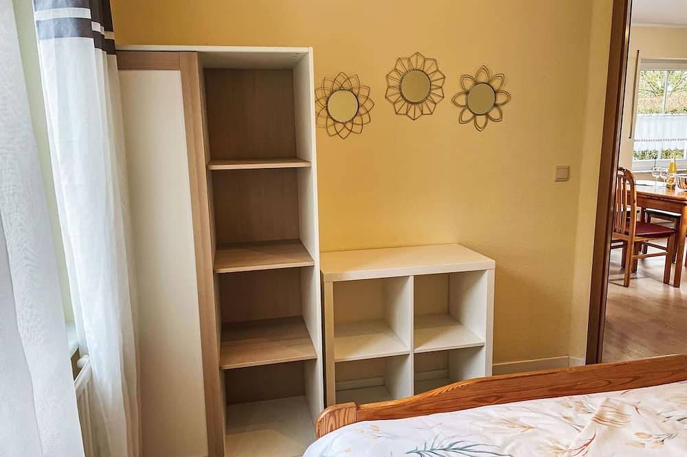 Herrliche Wohnung in einem Ferienhaus für 6 Leute mit  W-Lan, Tv, Terrasse und Haustiere erlaubt in Fünfseen, Plauer See